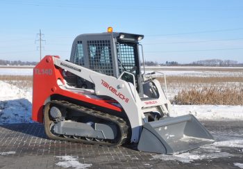 takeuchi_tl140